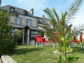 Hotels in Le Vivier-Sur-Mer